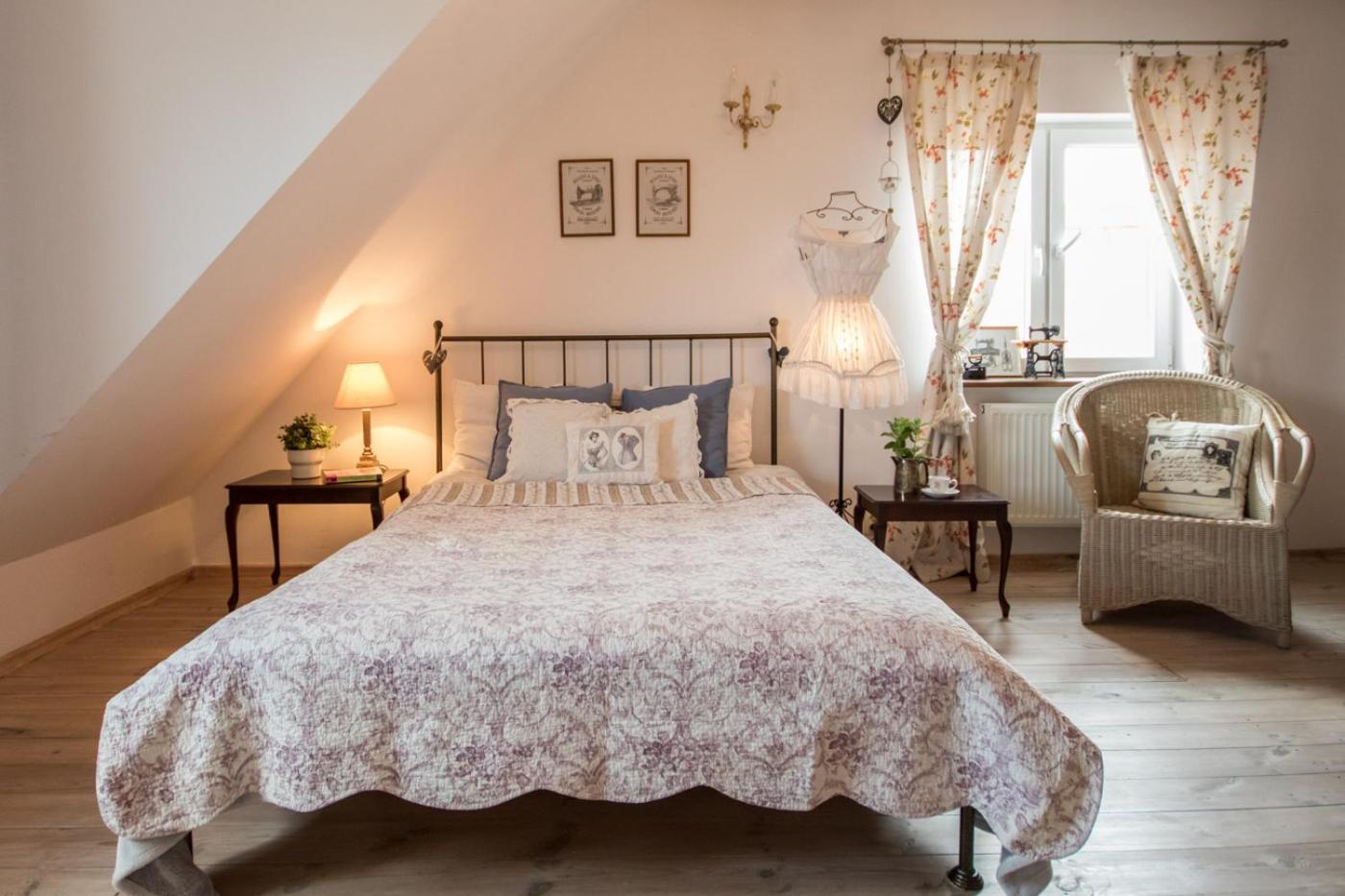 Dom Pod Skrzydlami Bed & Breakfast Gawliki Wielkie Exterior foto